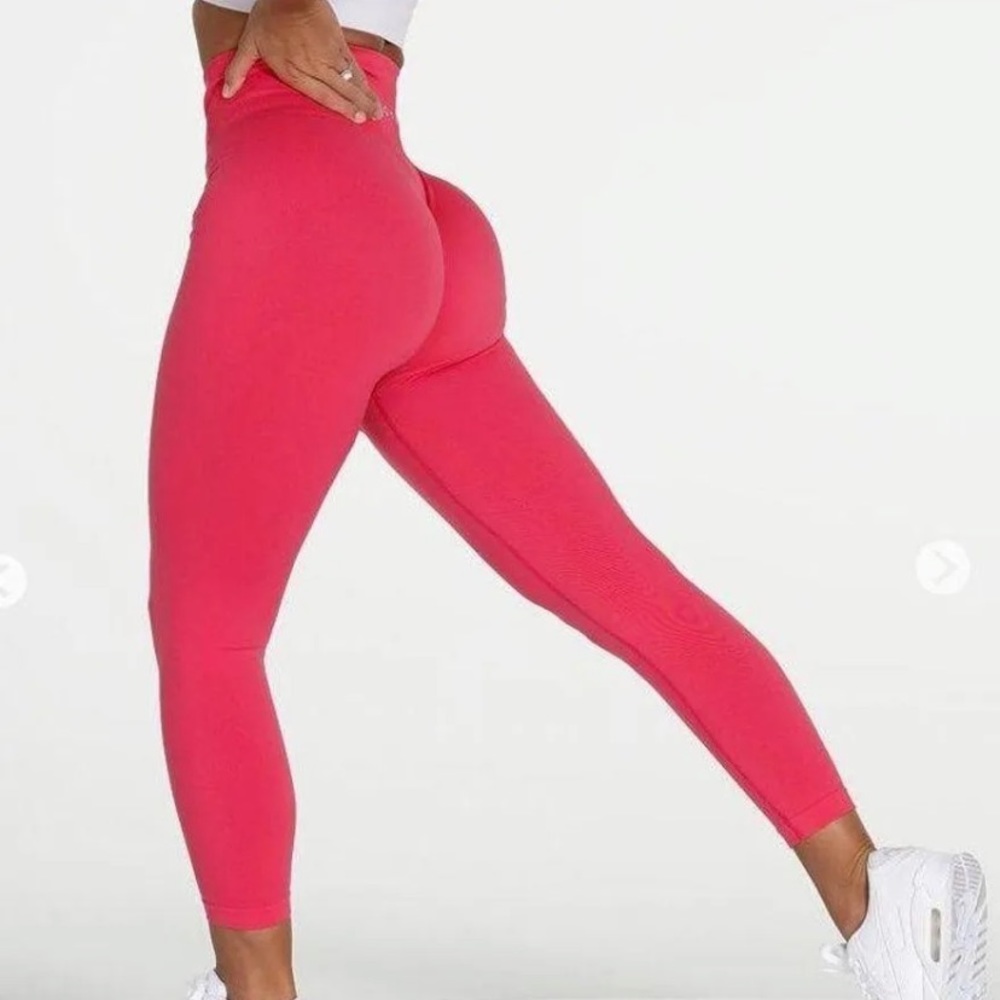 NVGTN solid seamless leggings